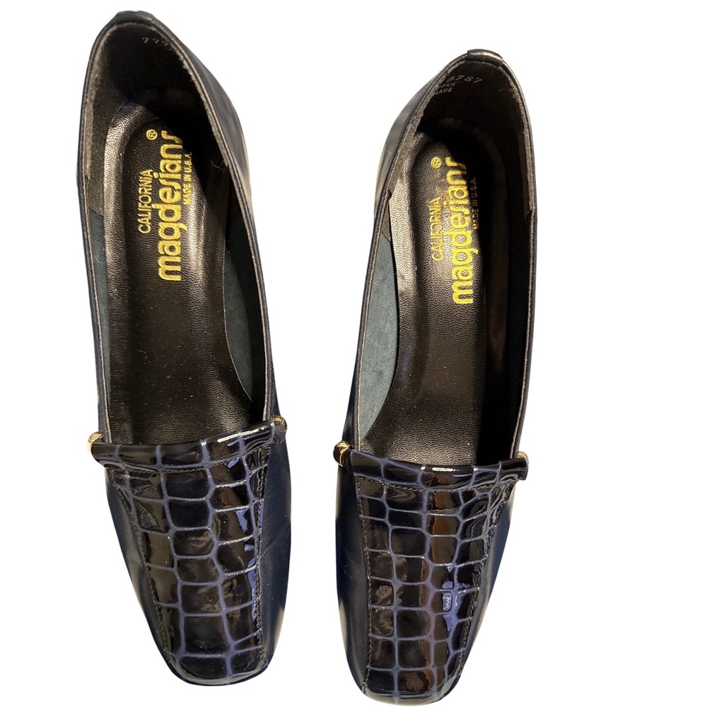 Magdesian‎ USA Navy Croc Embossed VTG Square Toe Low Block Heel Loafers Size 8W